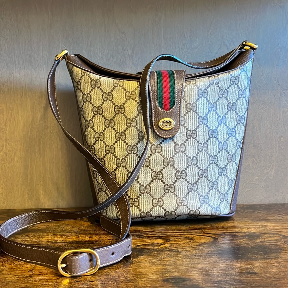 Gucci Ophidia GG Supreme Shoulder Bag